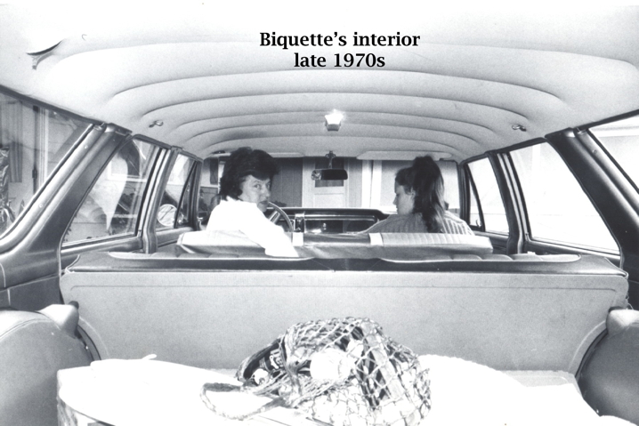 Biquette's interior